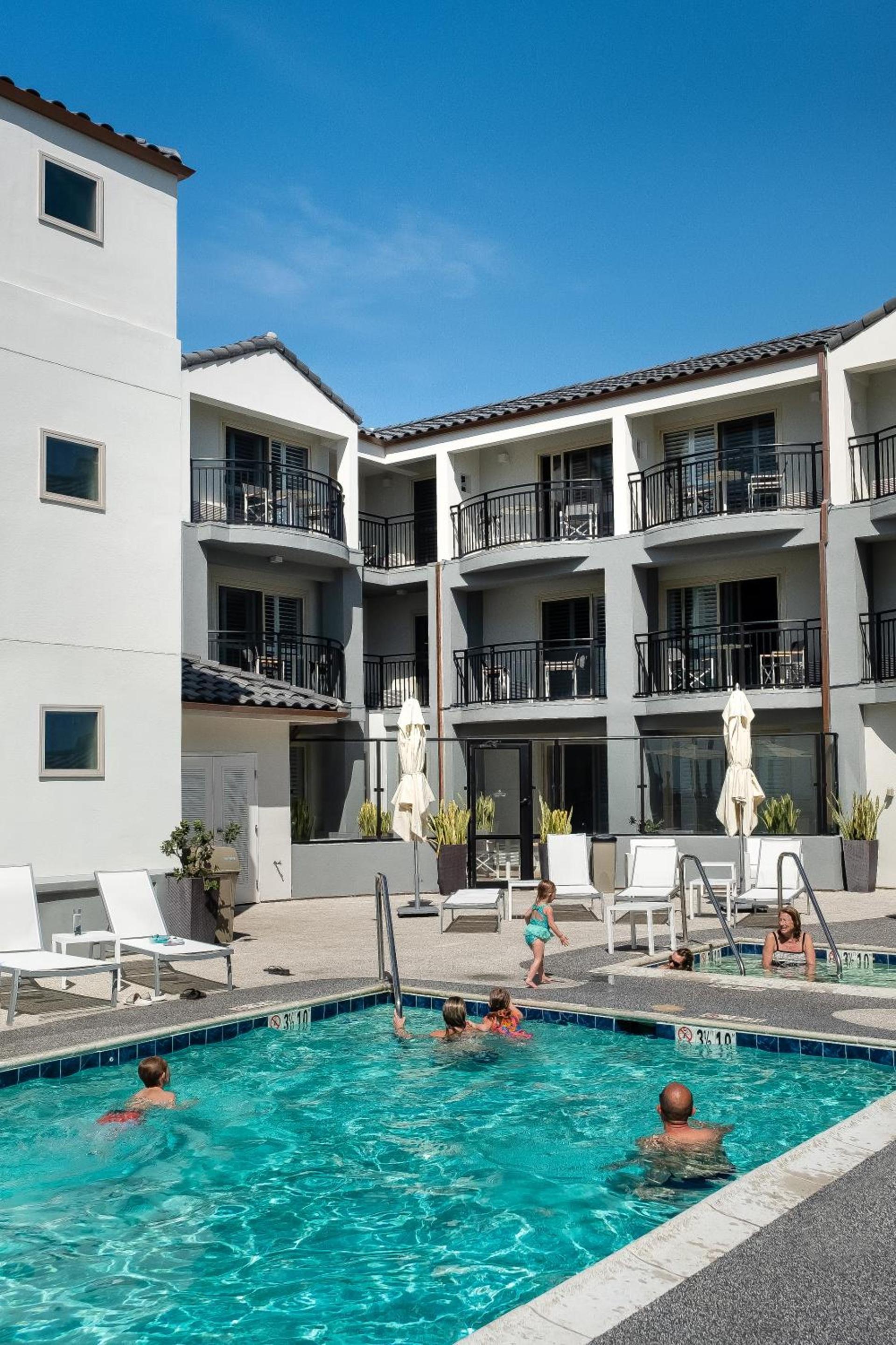 Ocean Park Inn photo 37