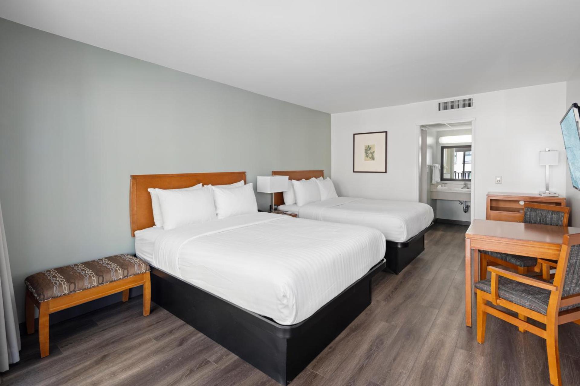 Vagabond Inn Glendale photo 23