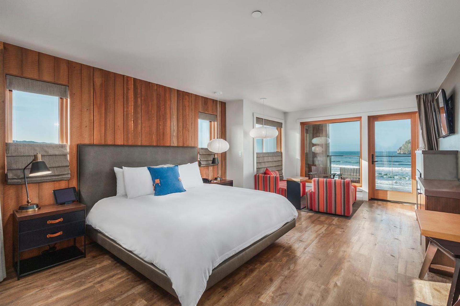 Headlands Coastal Lodge & Spa photo 77