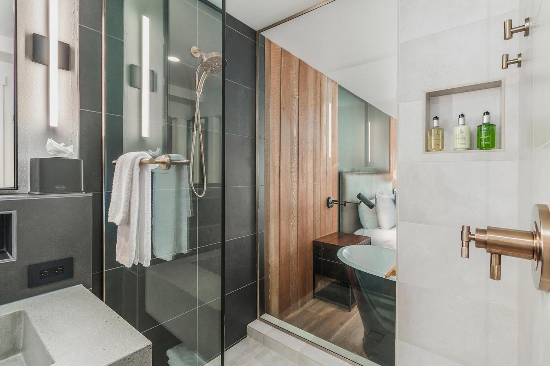 Headlands Coastal Lodge & Spa photo 56