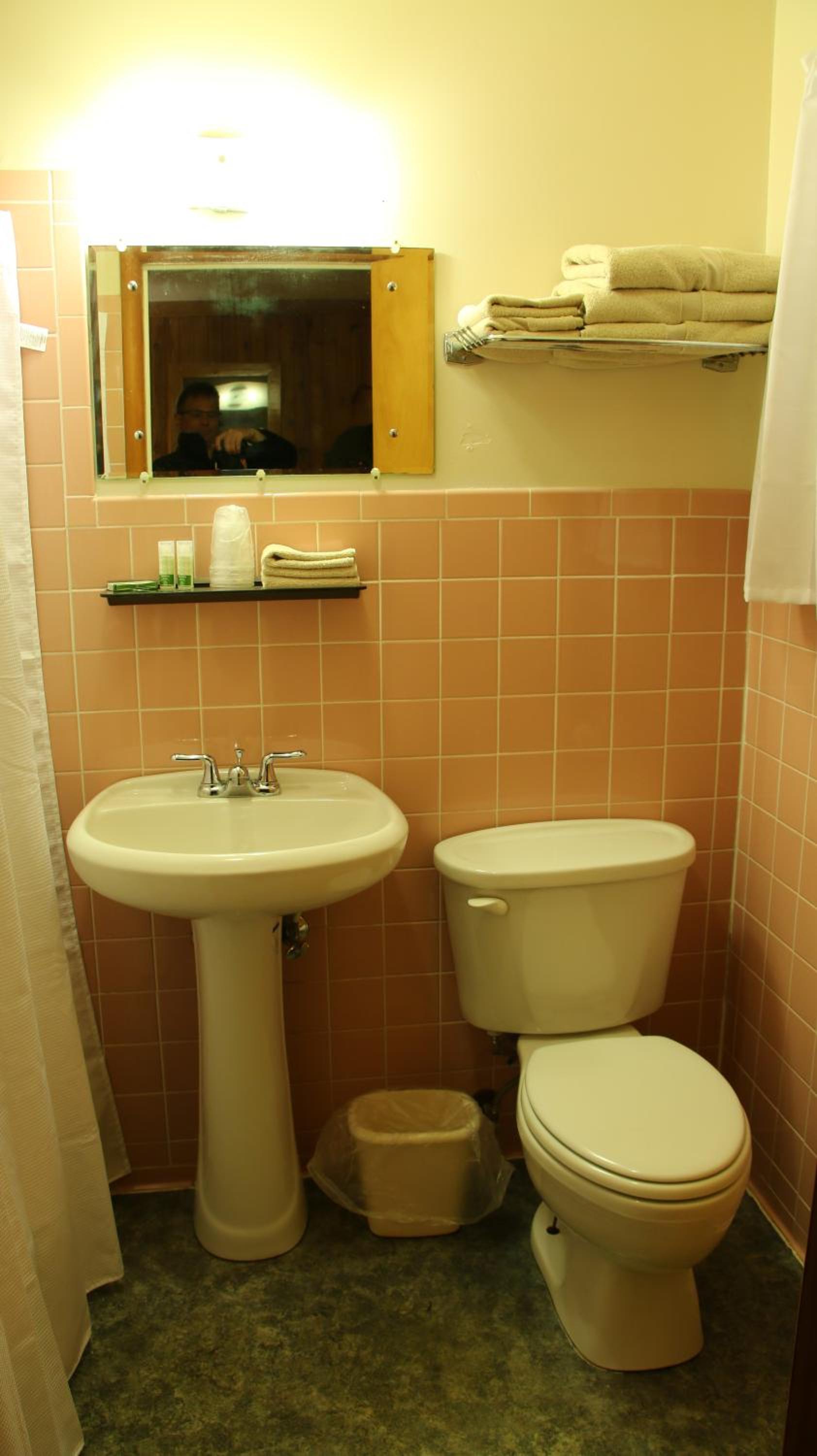 Holiday Motel photo 4