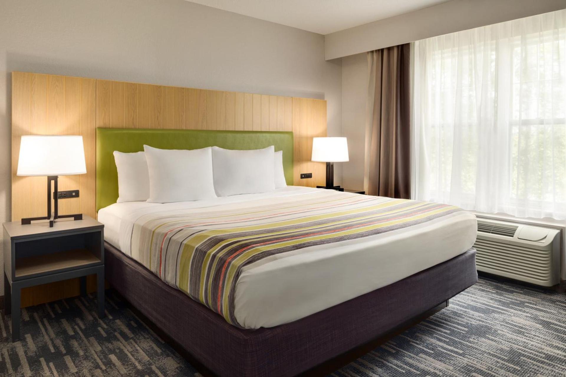 Country Inn & Suites by Radisson, Brookings photo 64