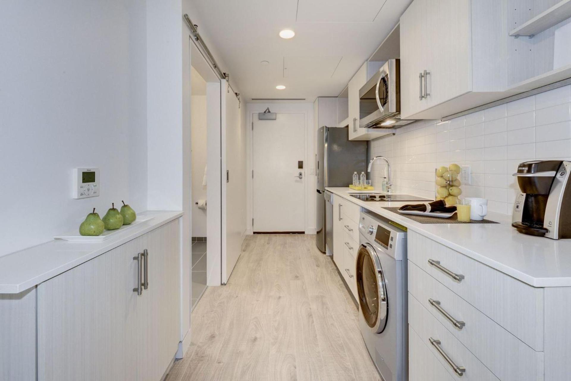 Placemakr Dupont Circle photo 26