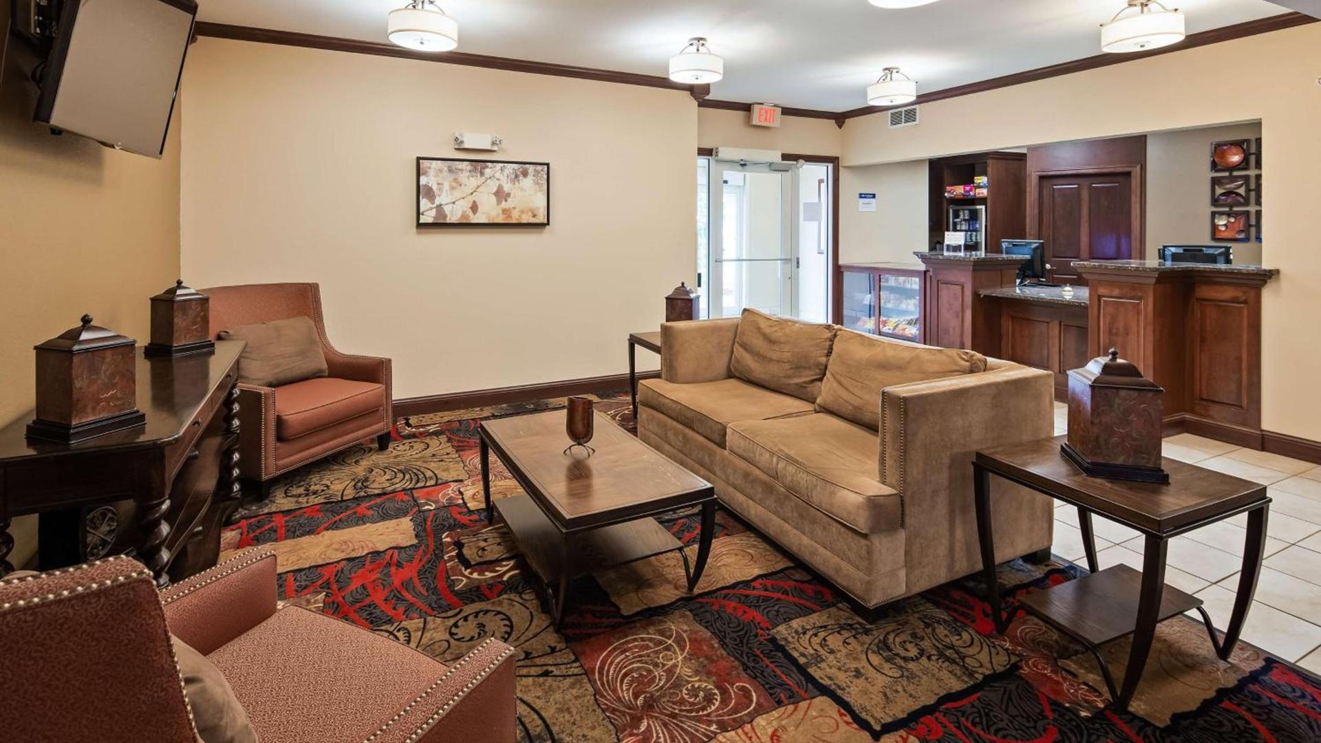 Best Western Plus Wausau-Rothschild Hotel photo 28