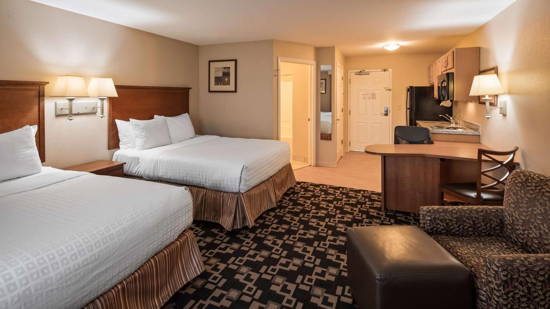 Best Western Plus Wausau-Rothschild Hotel photo 31