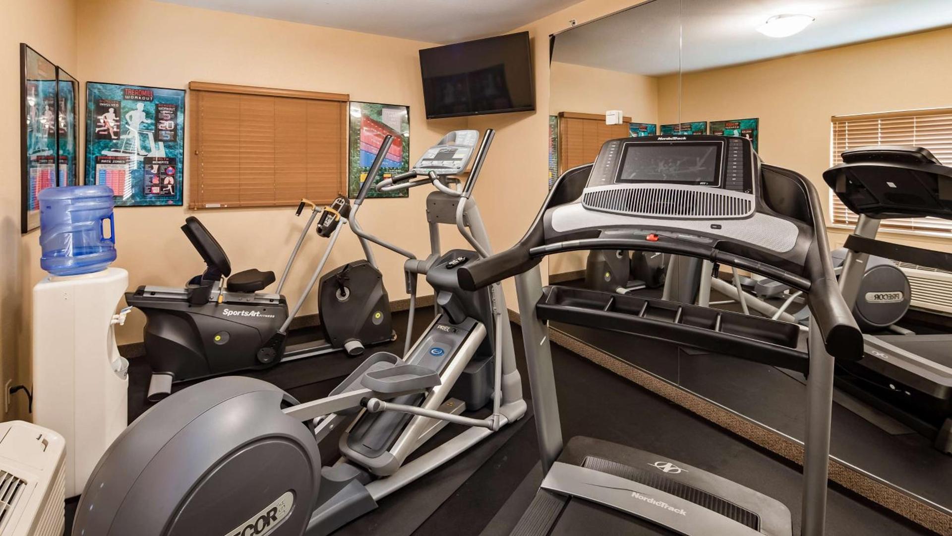Best Western Plus Wausau-Rothschild Hotel photo 19