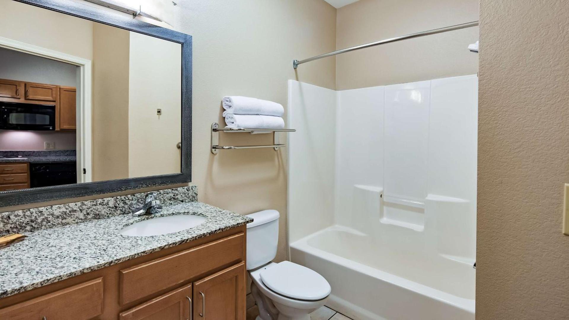 Best Western Plus Wausau-Rothschild Hotel photo 15