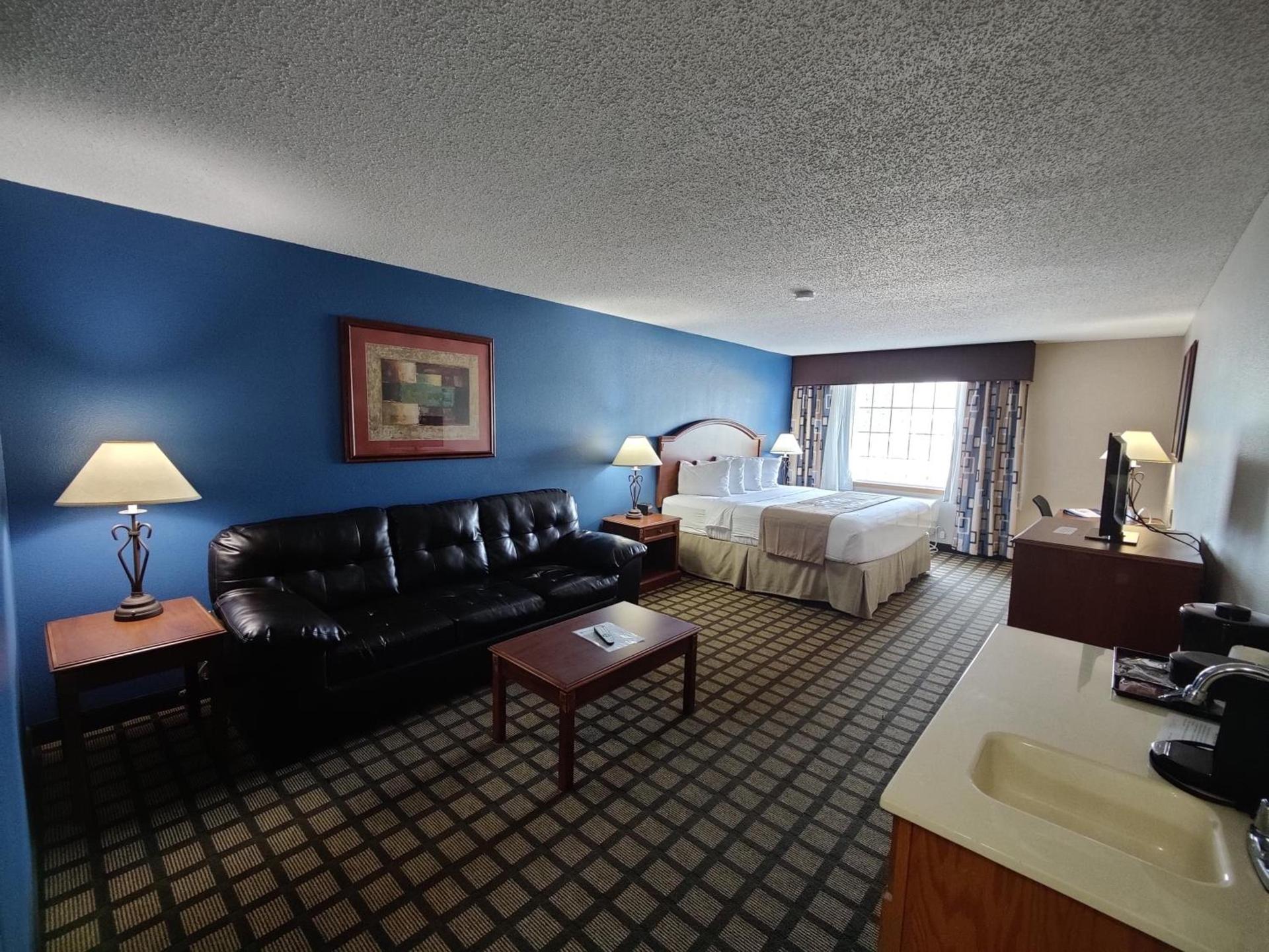 Baymont by Wyndham Albany MN photo 19