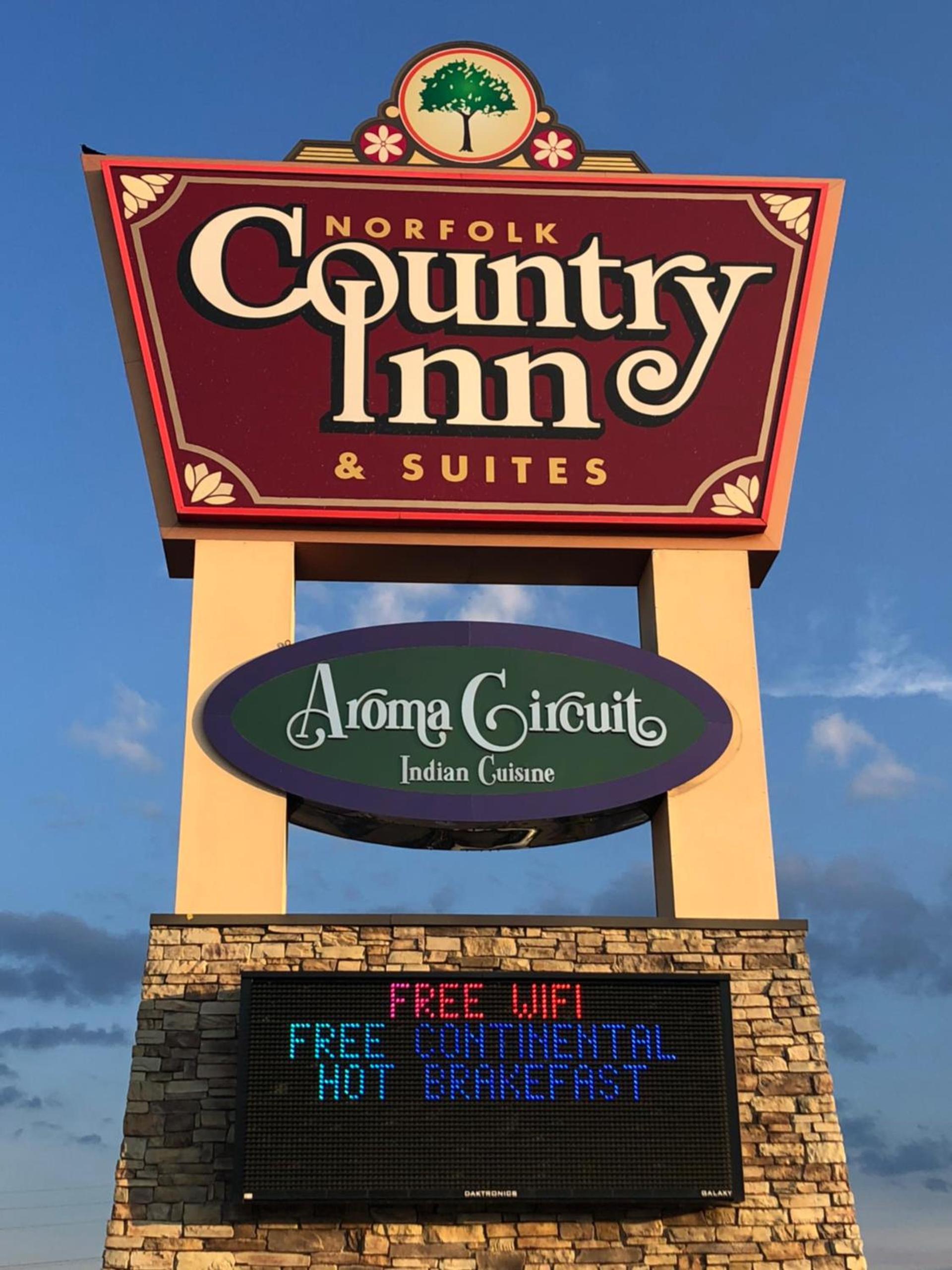 Norfolk Country Inn and Suites photo 40