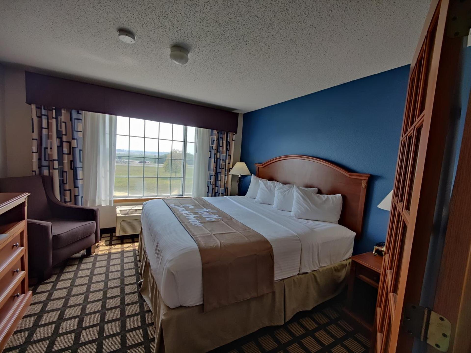 Baymont by Wyndham Albany MN photo 33