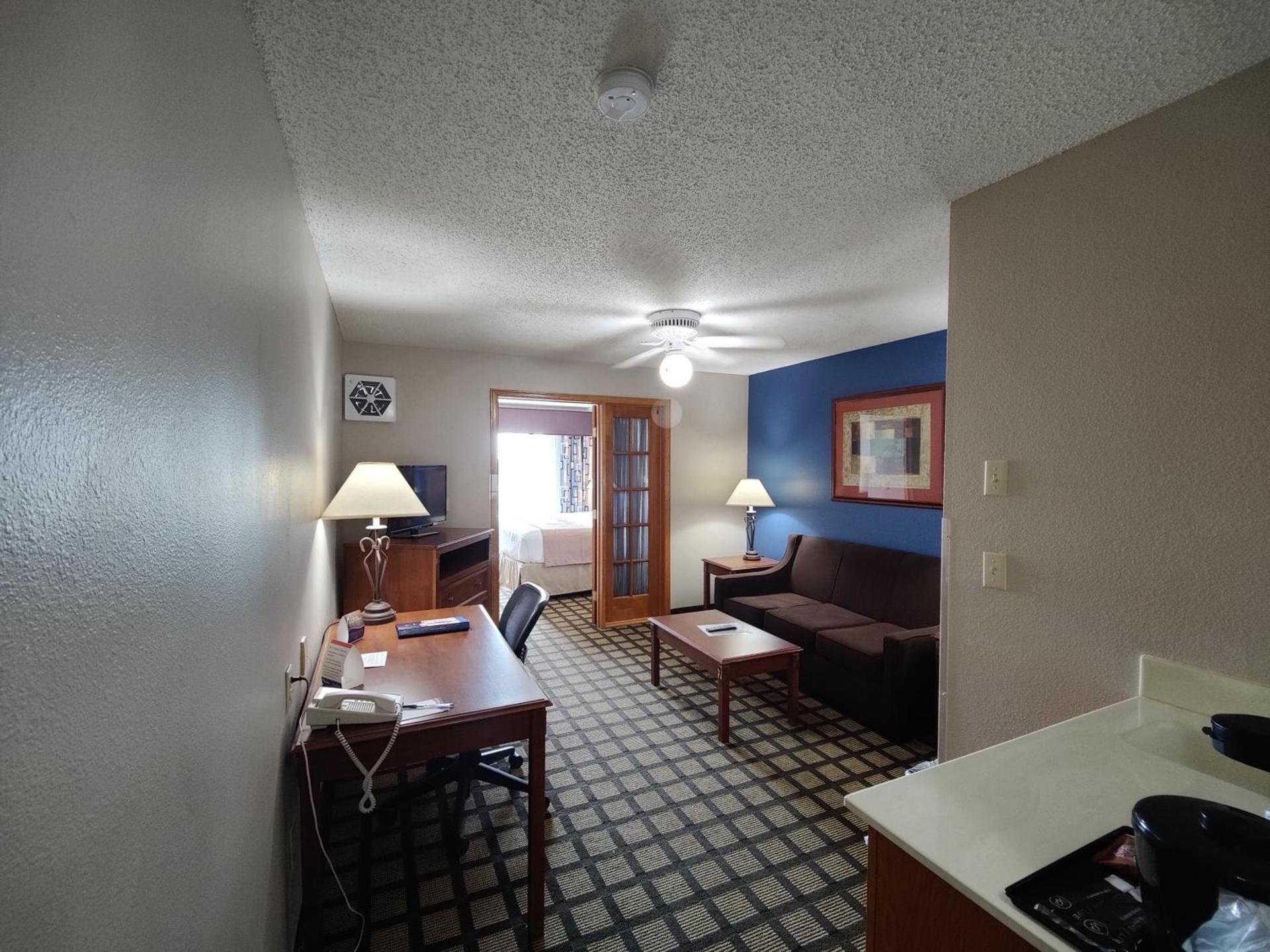 Baymont by Wyndham Albany MN photo 36