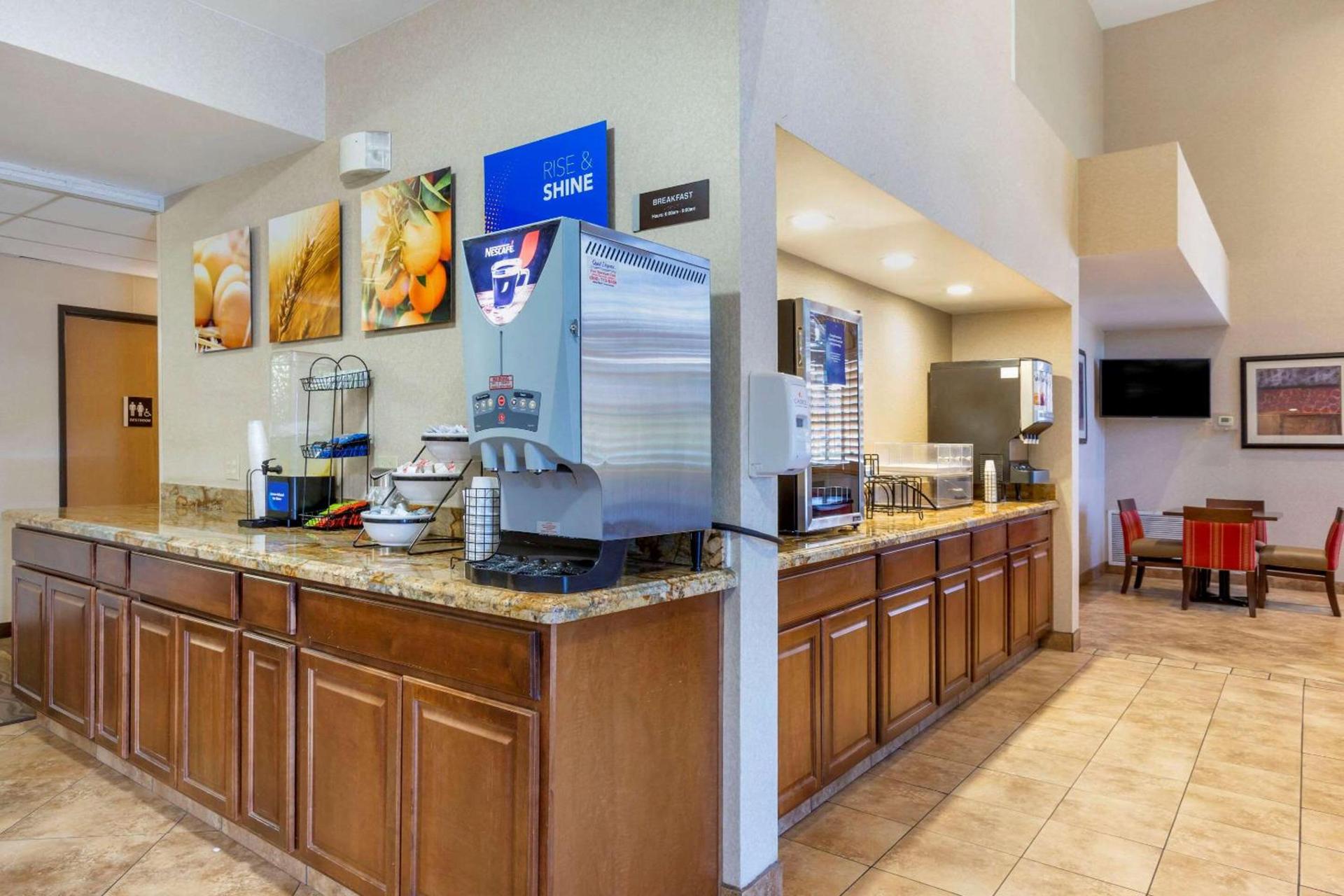 Comfort Inn Payson photo 31