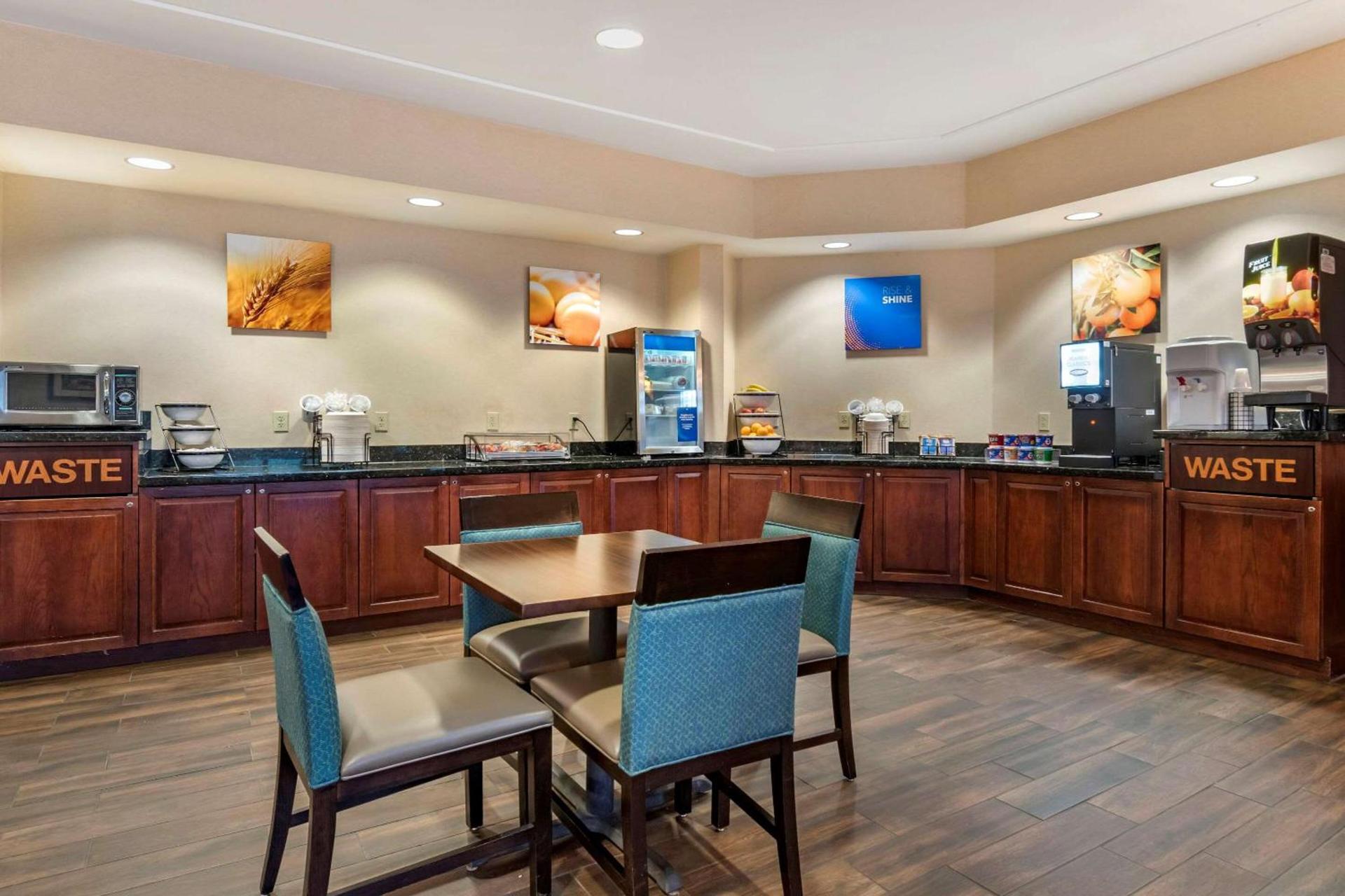 Comfort Inn Williamsport photo 29