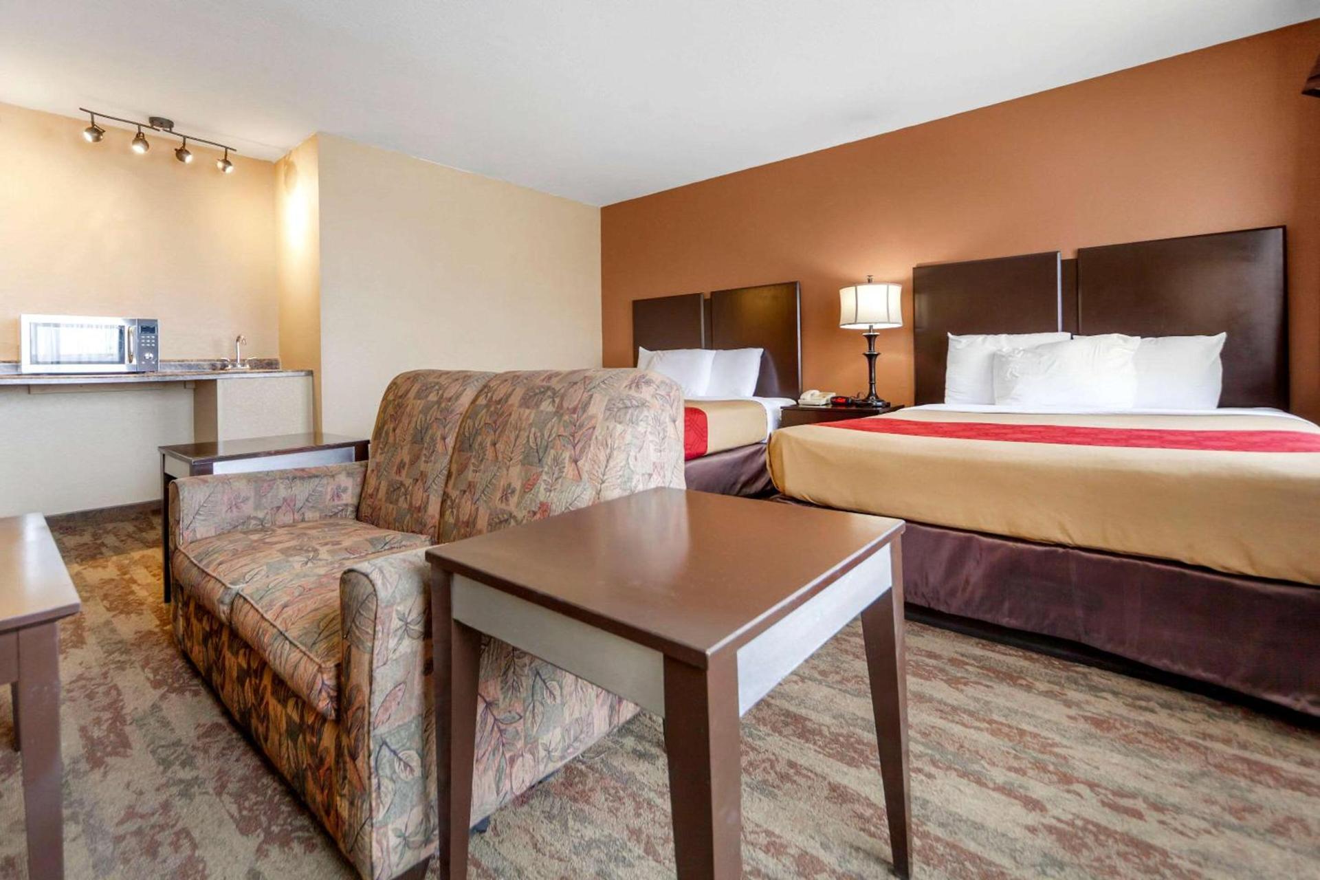 Econo Lodge Black Hills photo 22