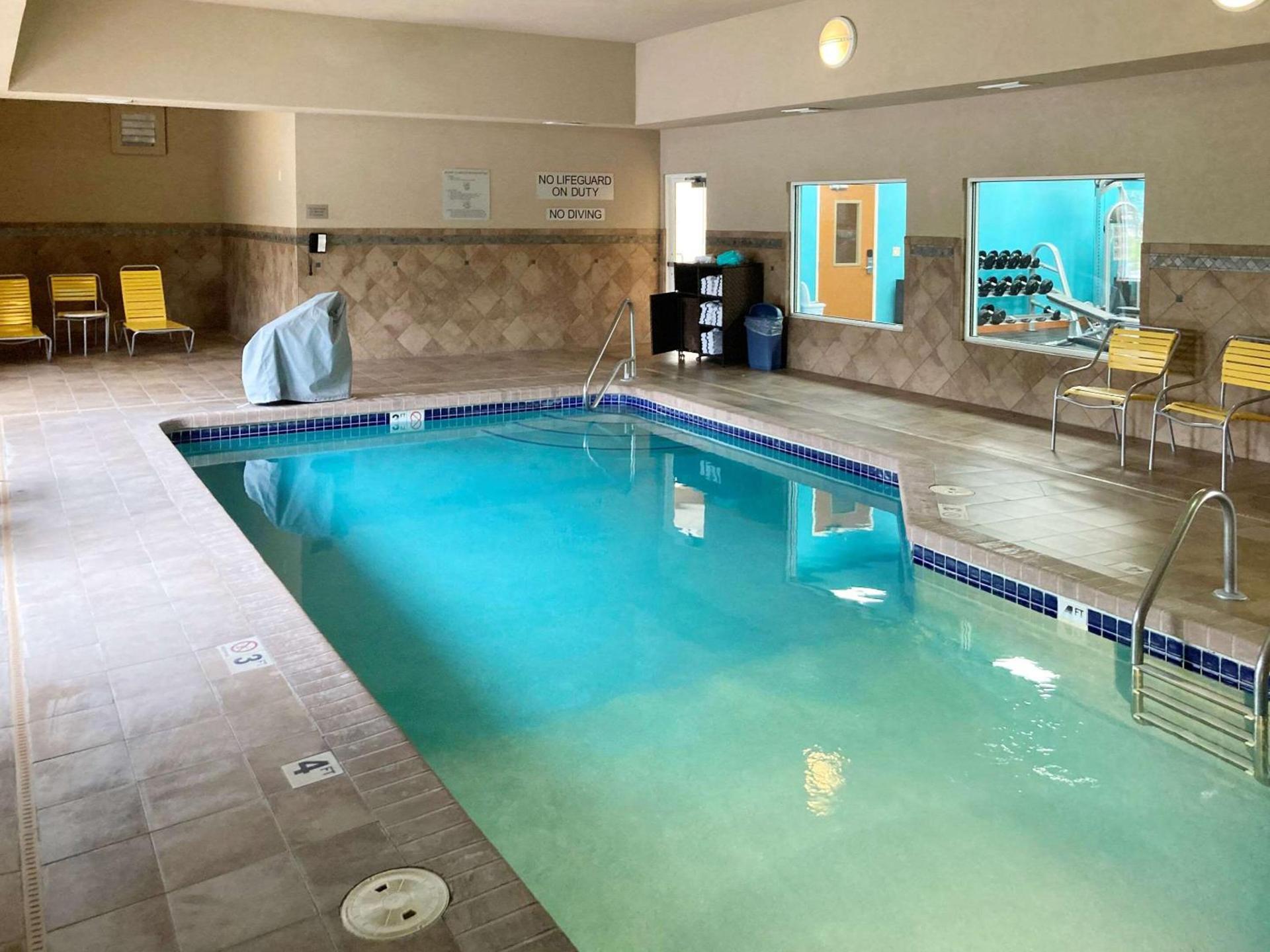 Comfort Inn & Suites Ankeny - Des Moines photo 3