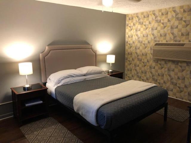 Nightshade Inn & Gardens photo 5