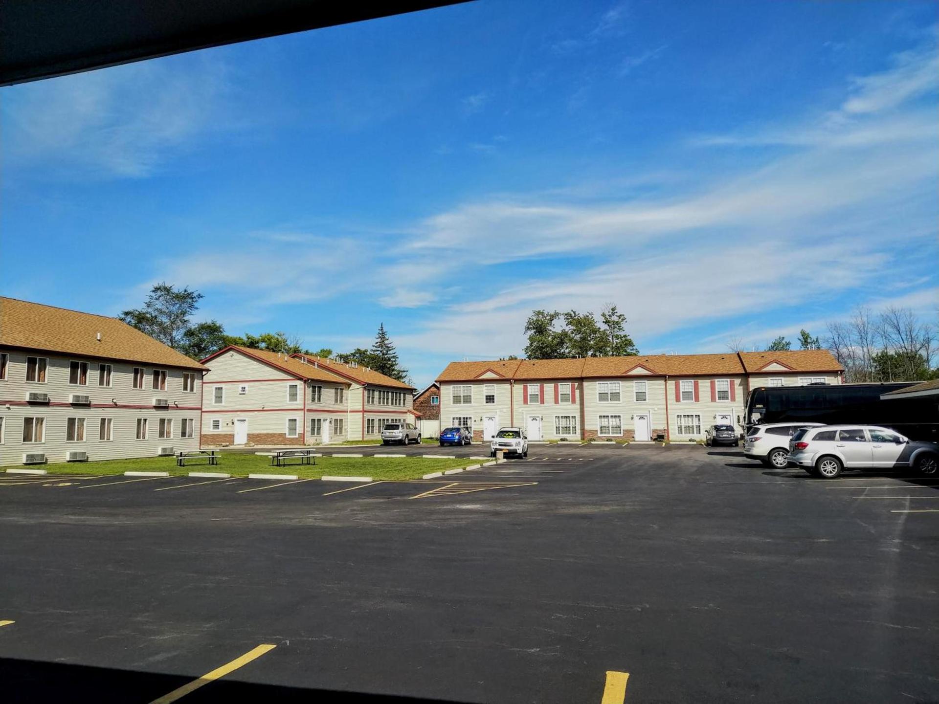 Stay Inn and Suites photo 37