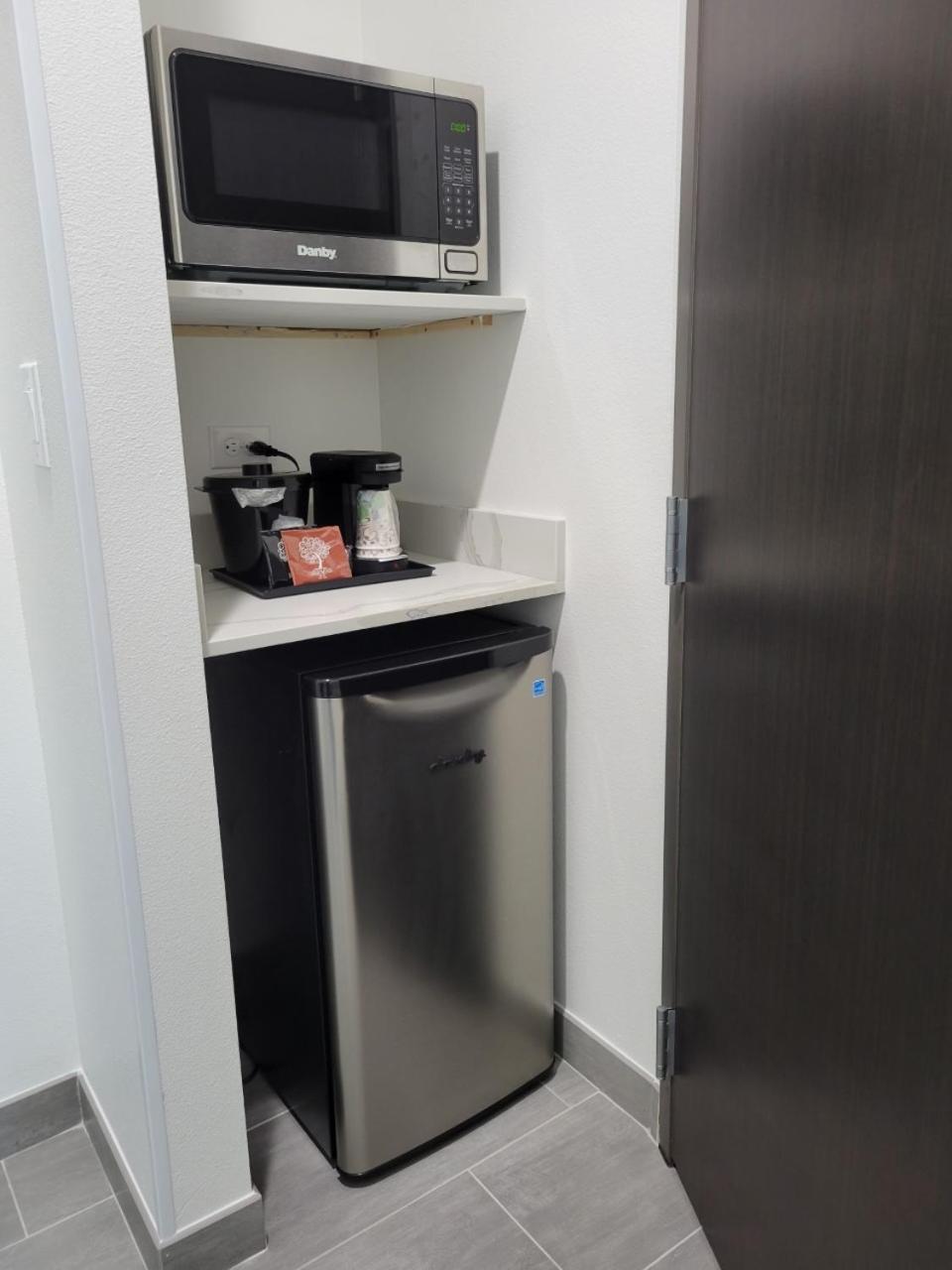 La Quinta Inn & Suites by Wyndham Terrell photo 46
