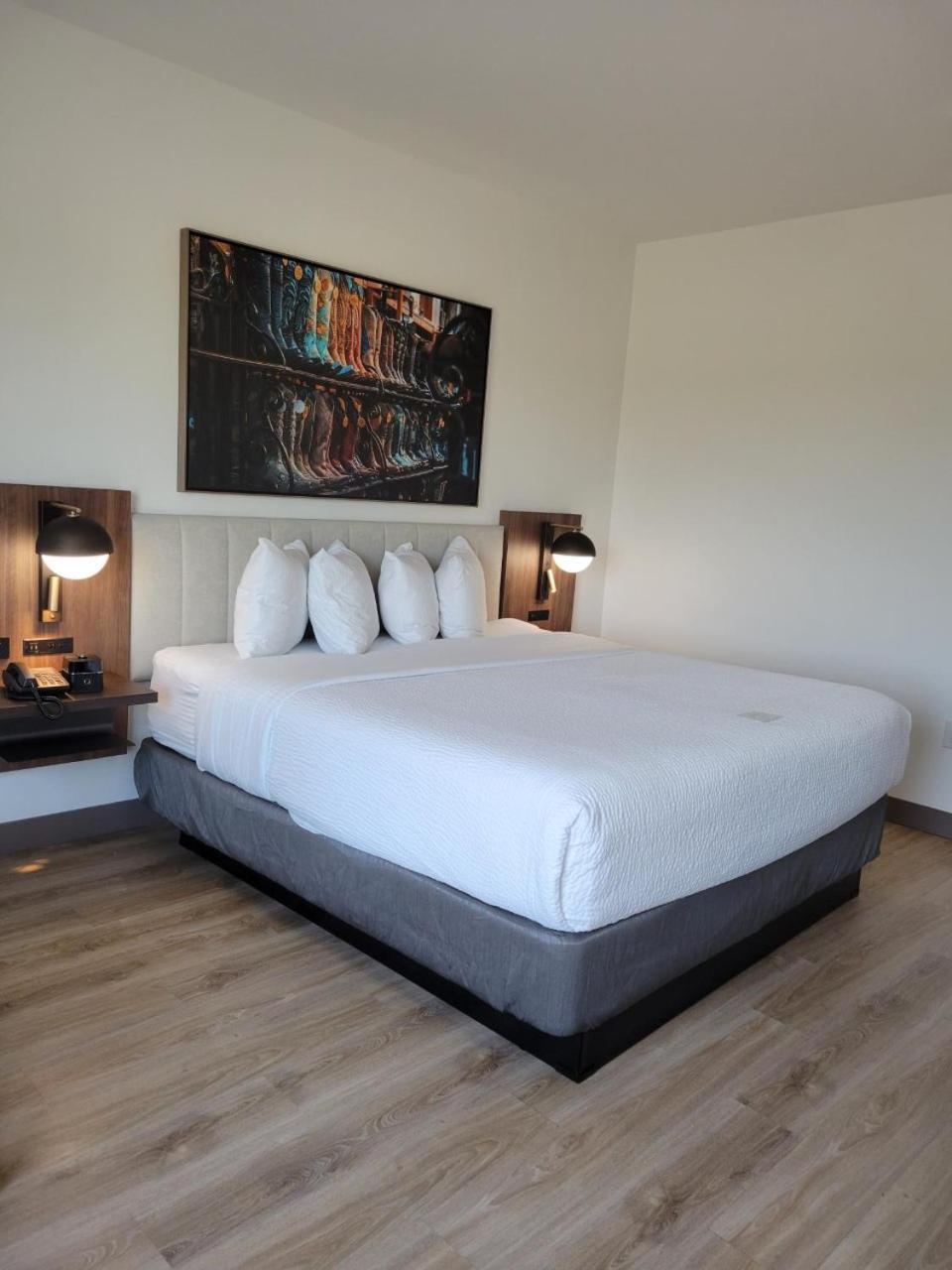La Quinta Inn & Suites by Wyndham Terrell photo 58