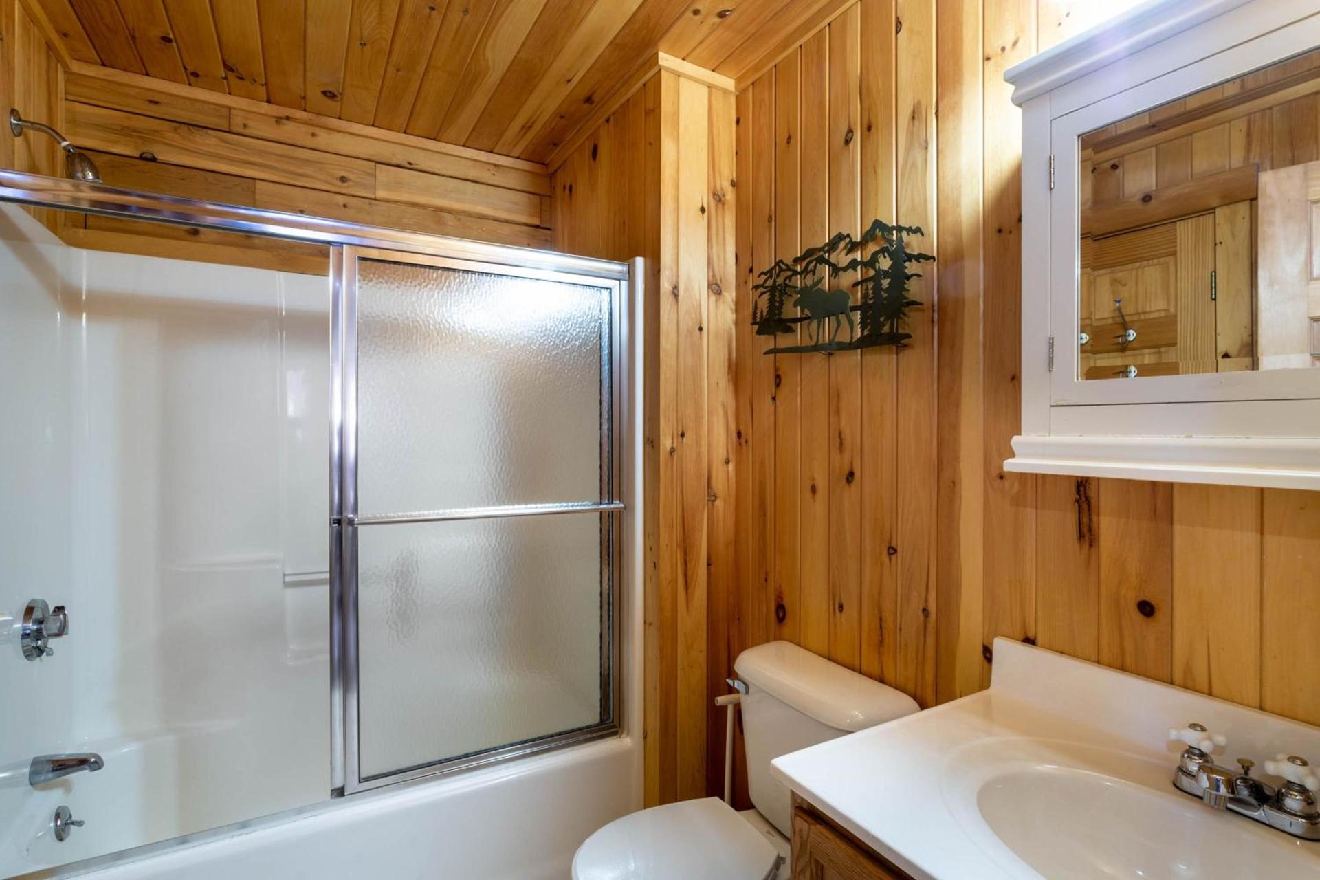 Rangeley Lake Resort a Ramada by Wyndham photo 49