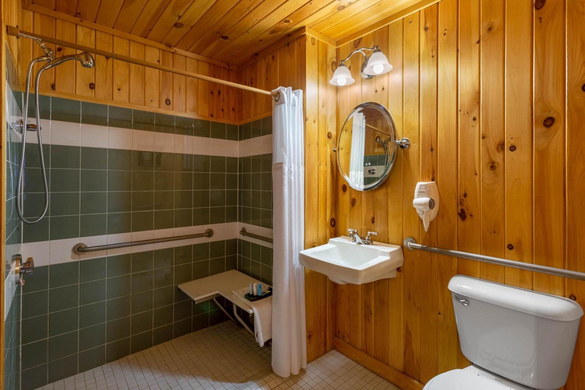 Rangeley Lake Resort a Ramada by Wyndham photo 38