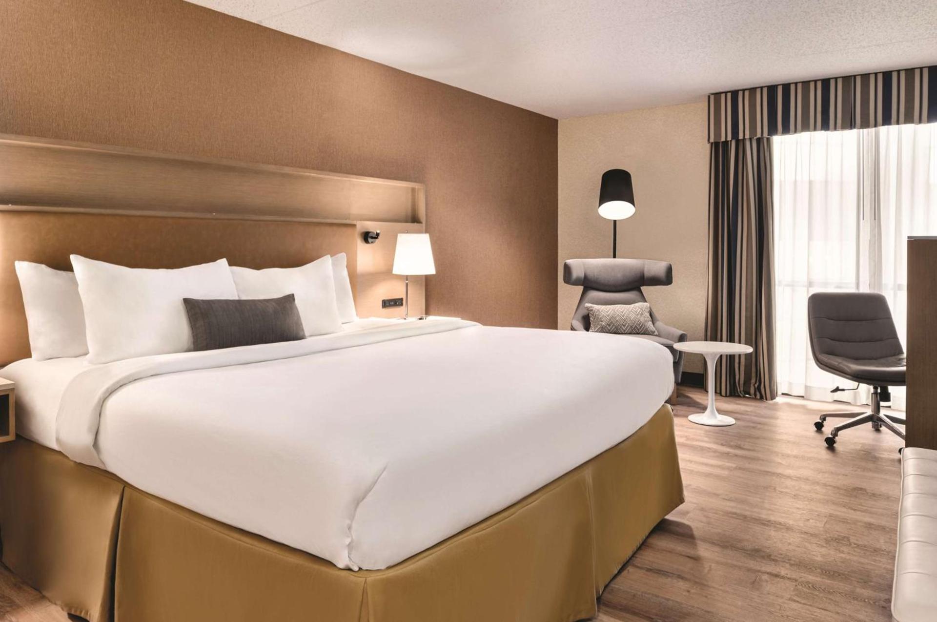 Wyndham Garden Conference Center Champaign - Urbana photo 10