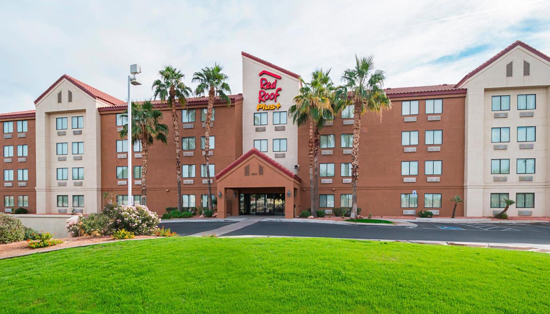 Red Roof Inn PLUS + Phoenix West photo 1