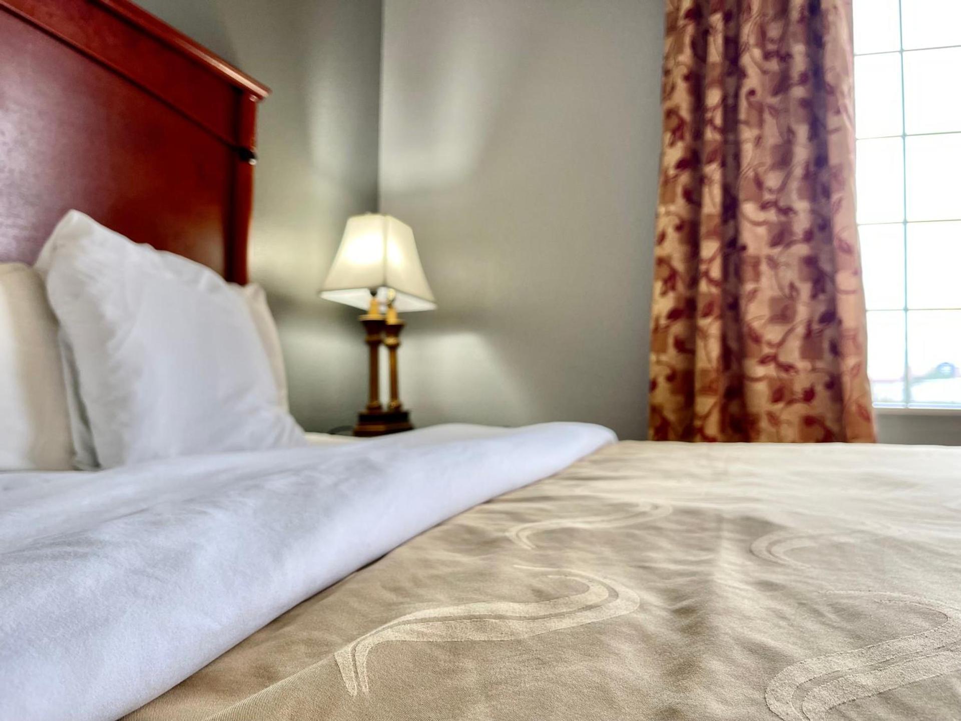 FairBridge Inn & Suites Cleburne photo 9