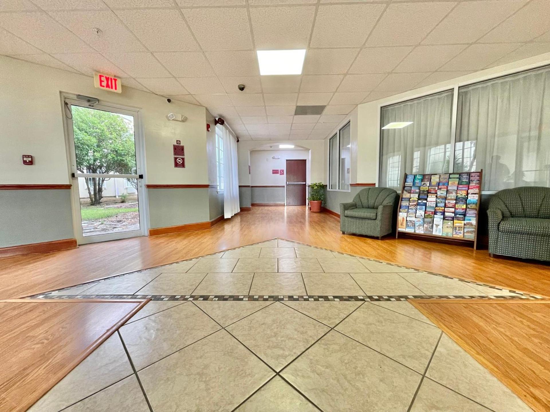 FairBridge Inn & Suites Cleburne photo 12