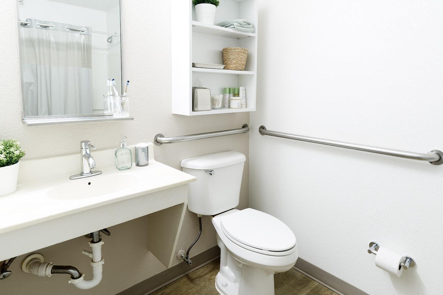 InTown Suites Extended Stay Tampa FL photo 4