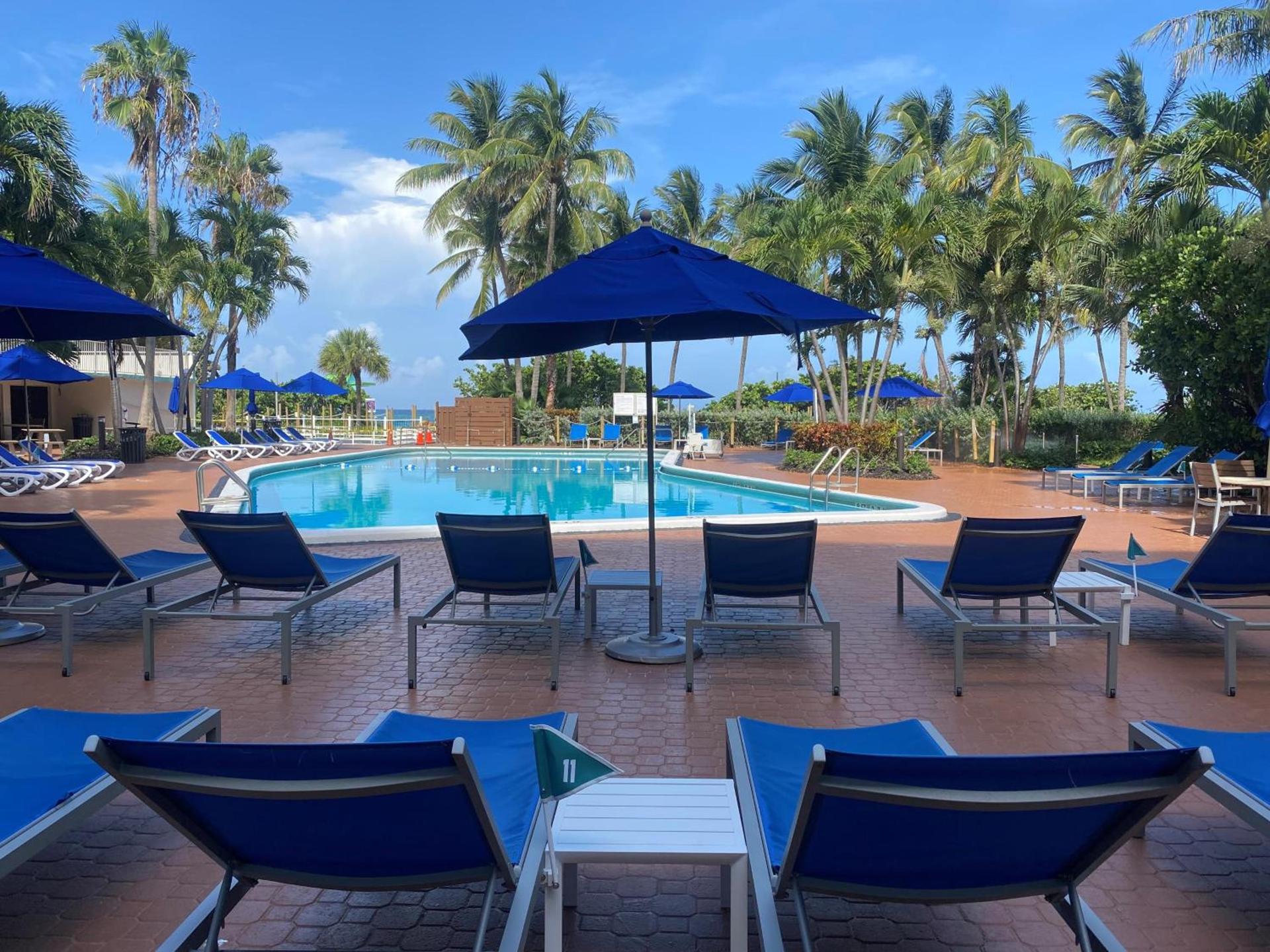 Radisson Resort Miami Beach photo 82