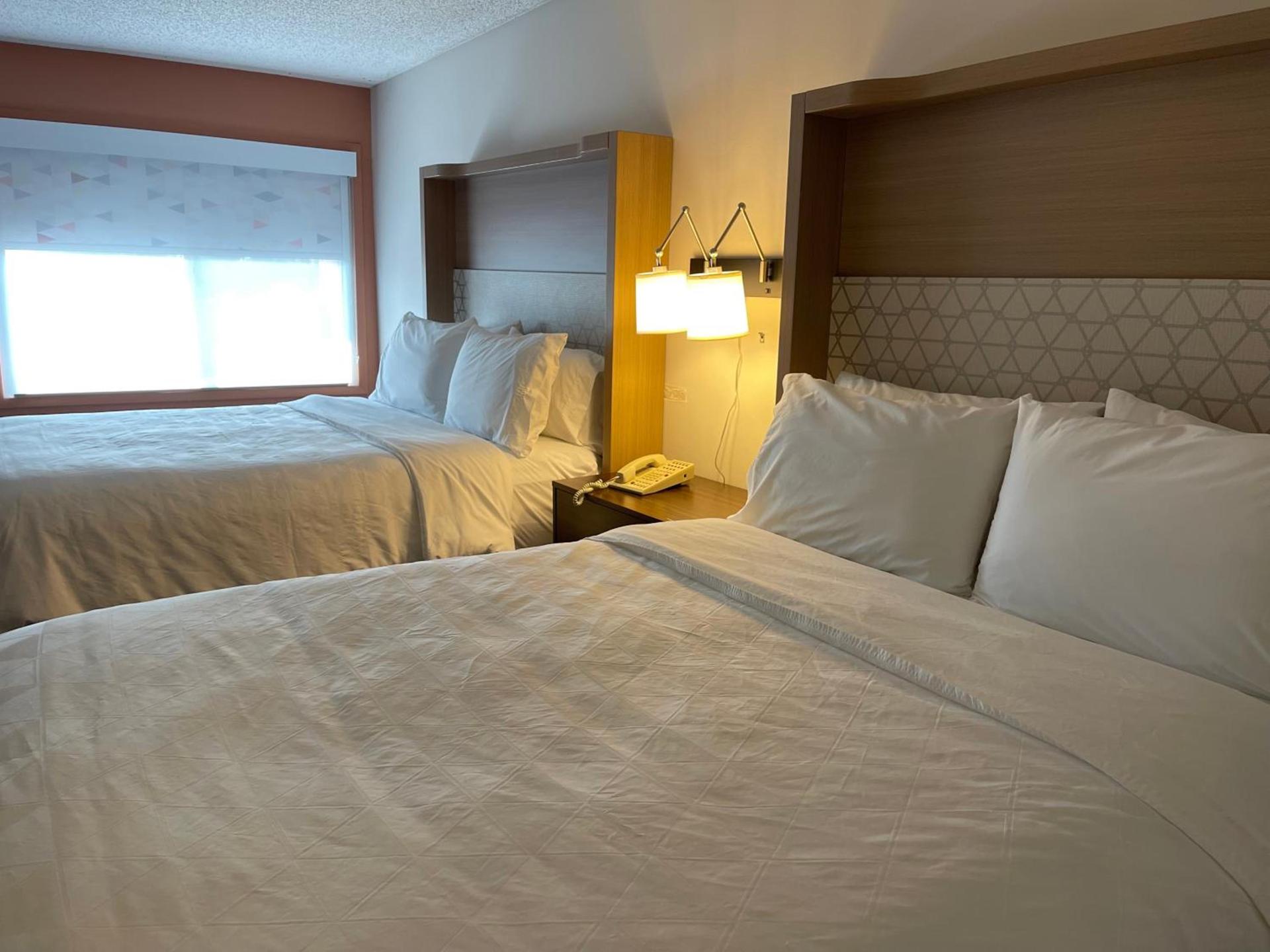 Holiday Inn Great Falls-Convention Center by IHG photo 73