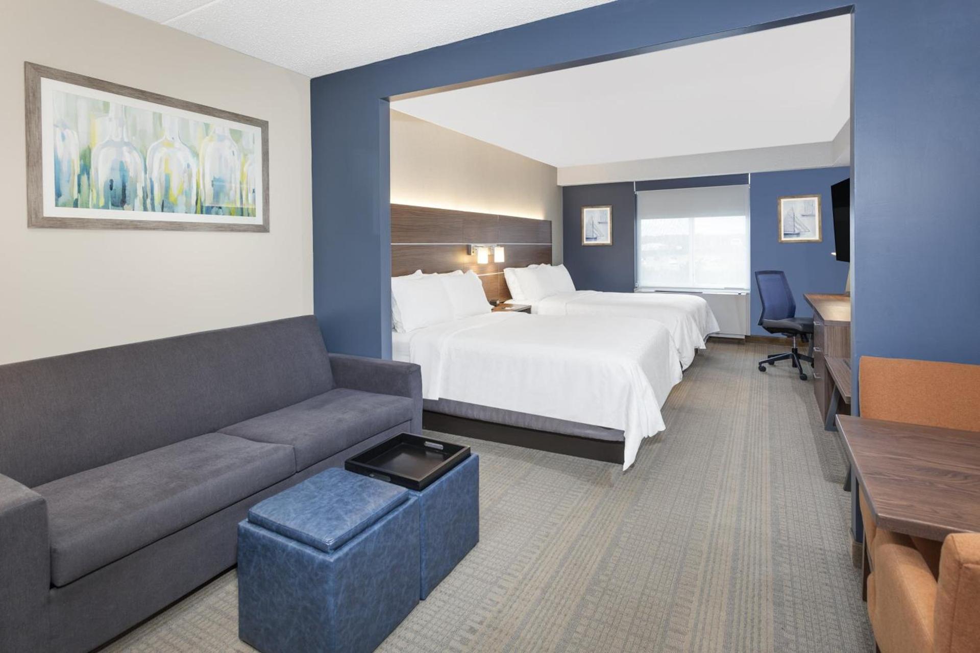 Holiday Inn Express & Suites Riverhead - Long Island by IHG photo 23