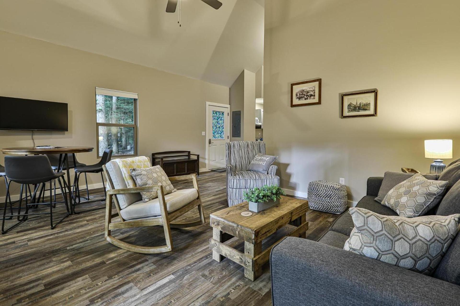 Villas at Gingershack Farms photo 39