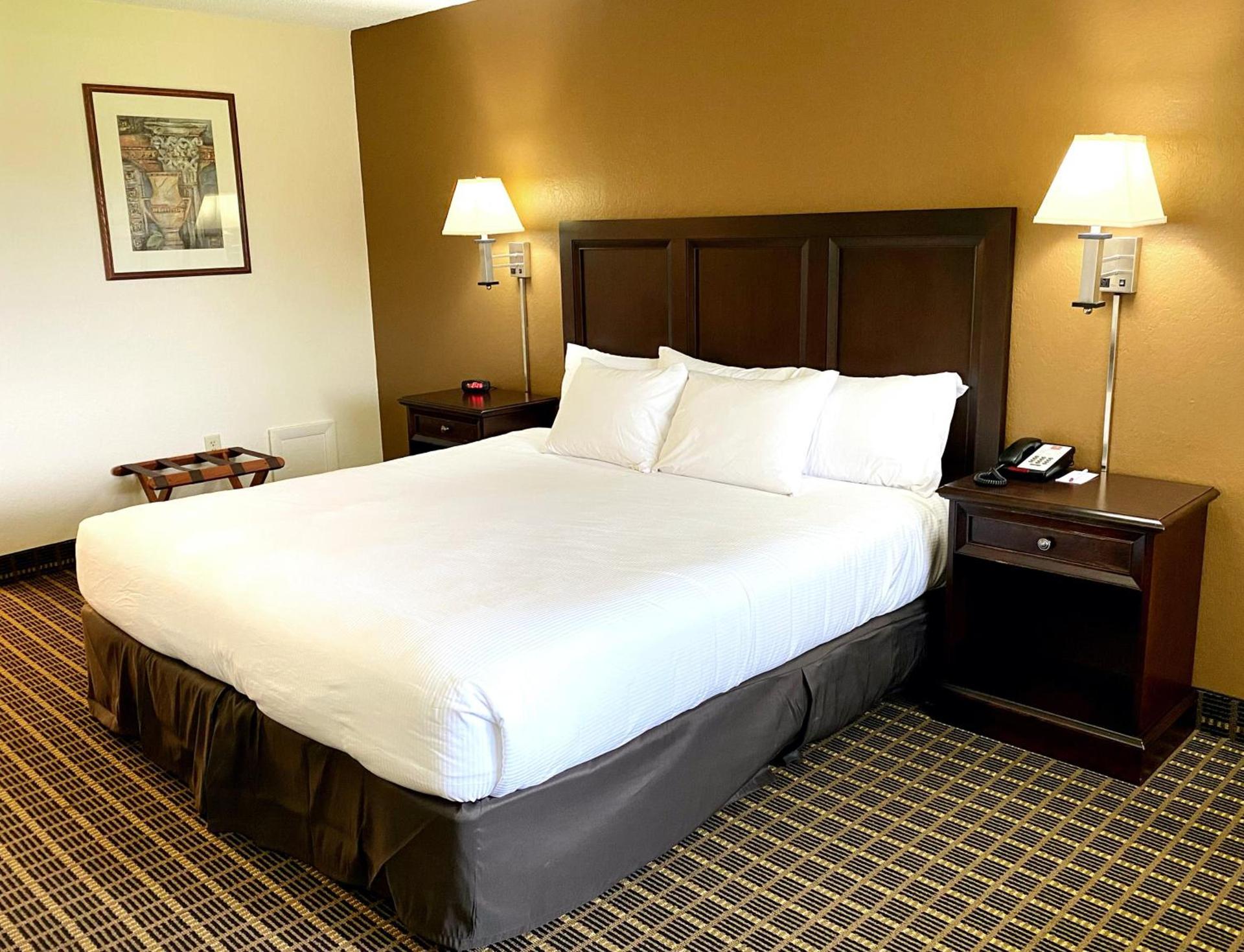 Roadstar Hotel Zephyrhills photo 17