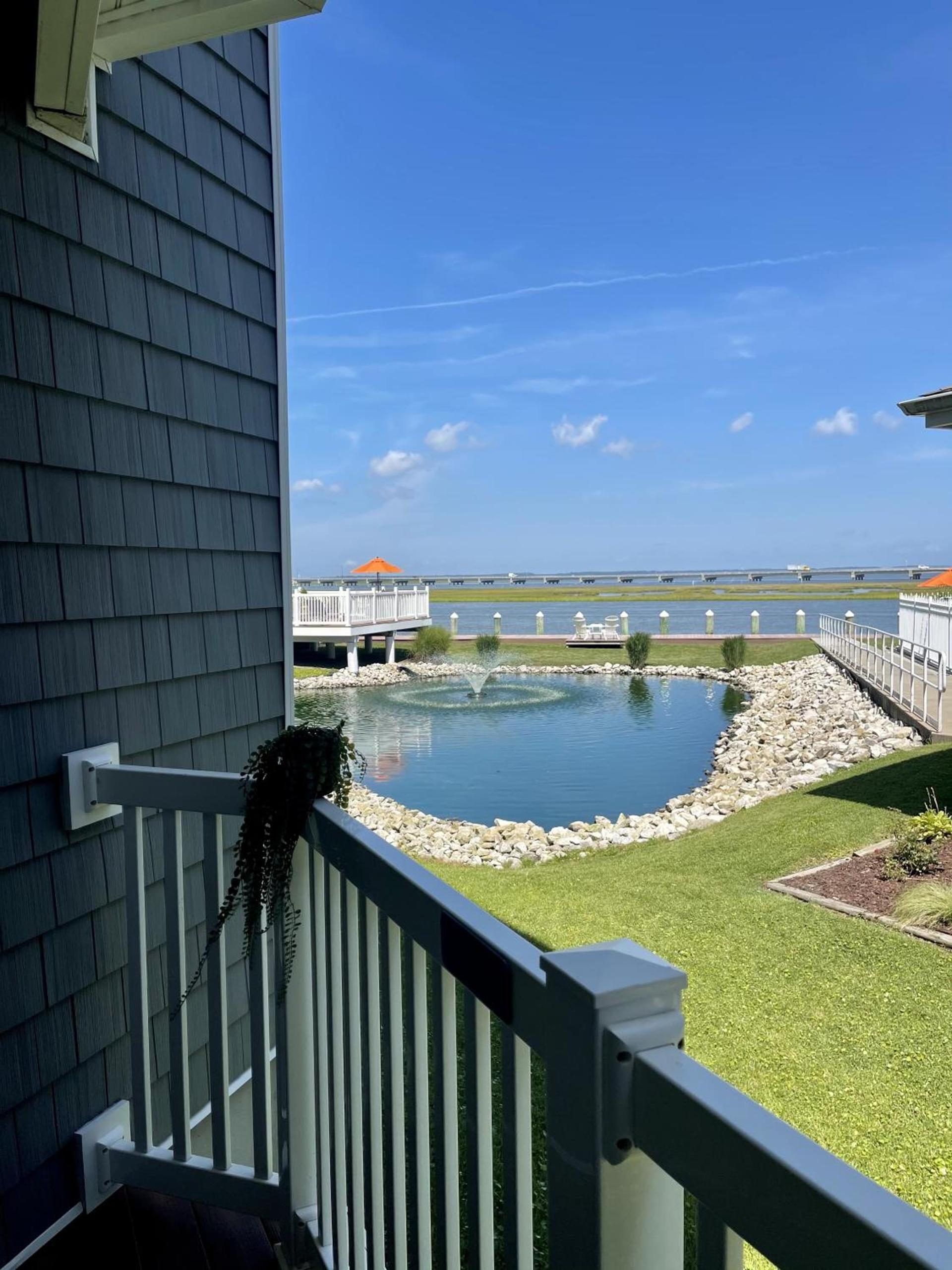 Comfort Suites Chincoteague Island Bayfront Resort photo 58