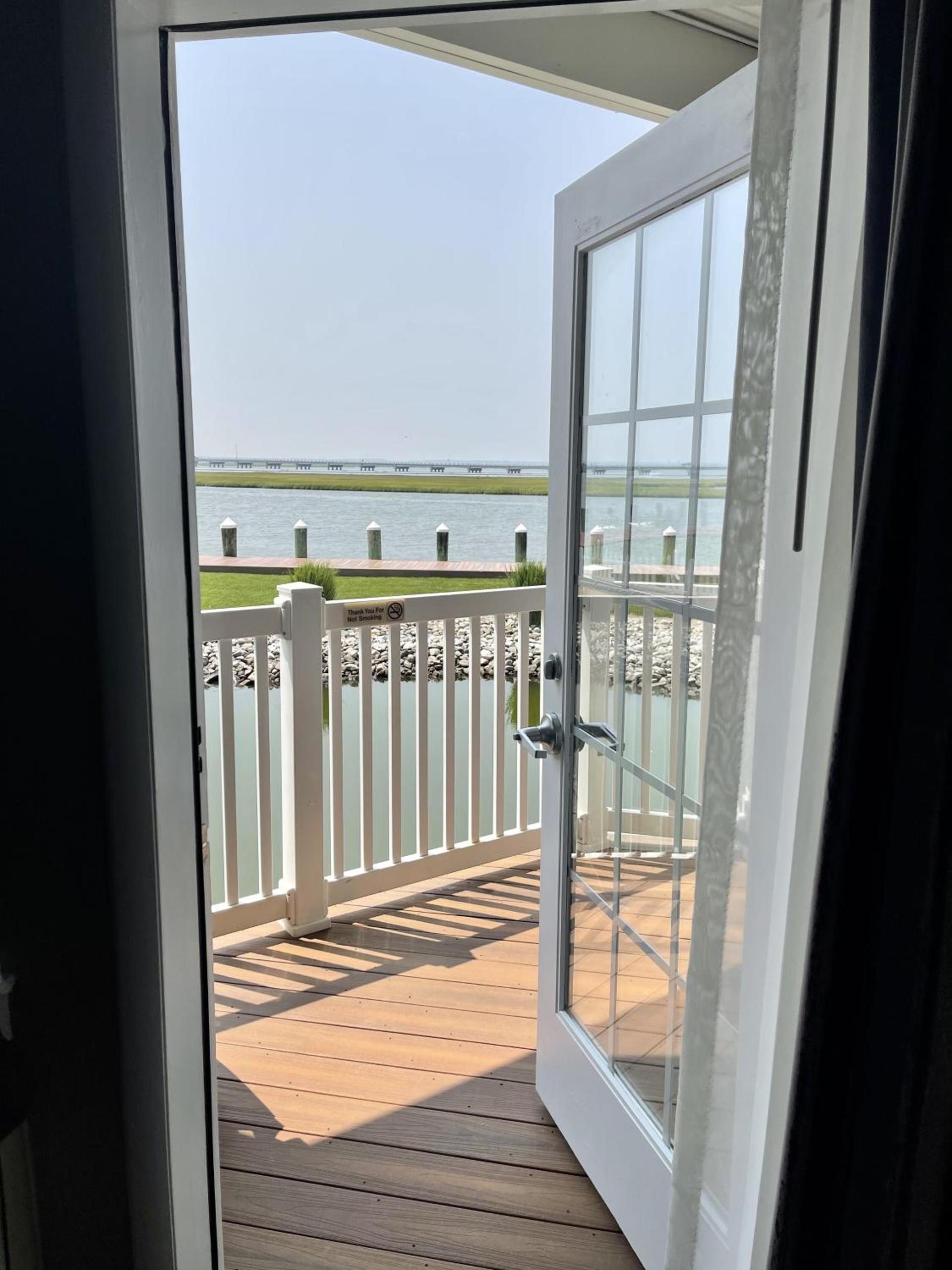 Comfort Suites Chincoteague Island Bayfront Resort photo 60