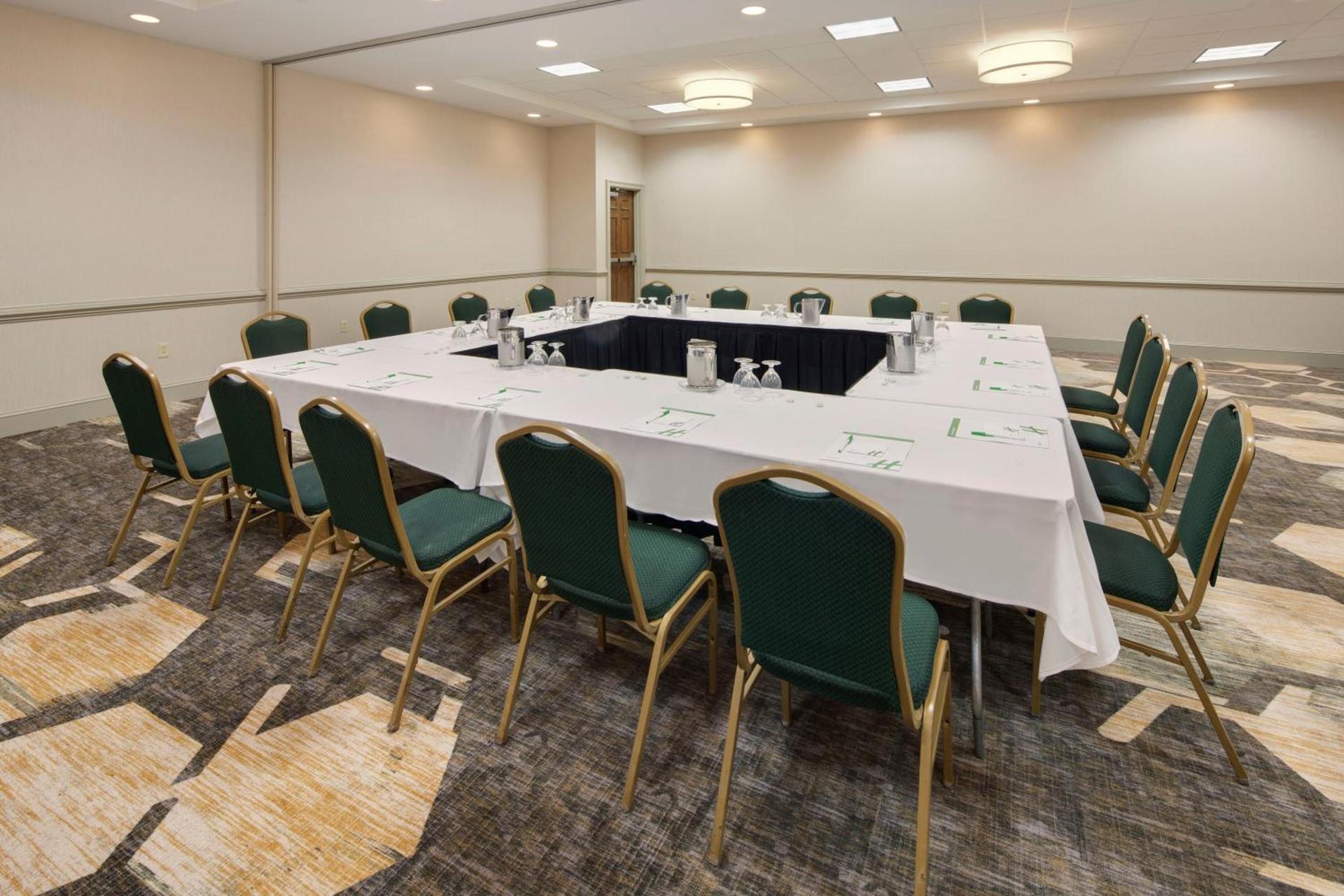 Holiday Inn University Area Charlottesville by IHG photo 57