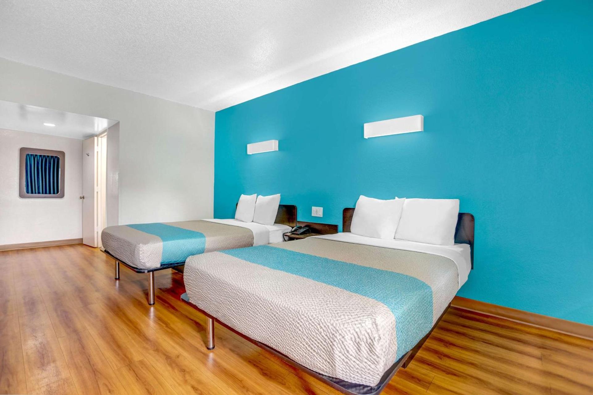 Motel 6-Jacksonville, NC photo 6