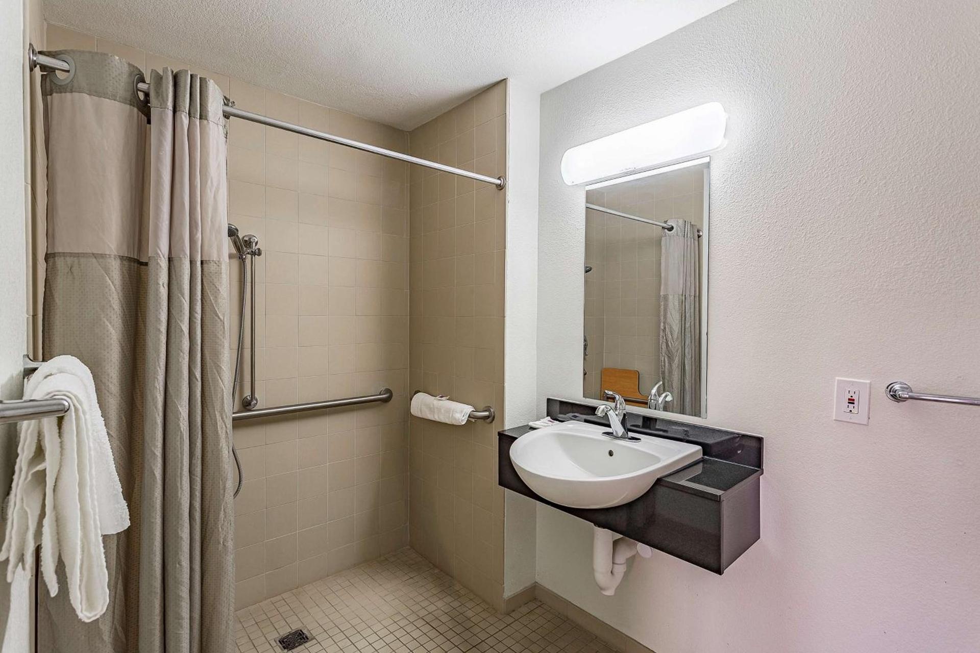 Motel 6-Billings, MT - South photo 14