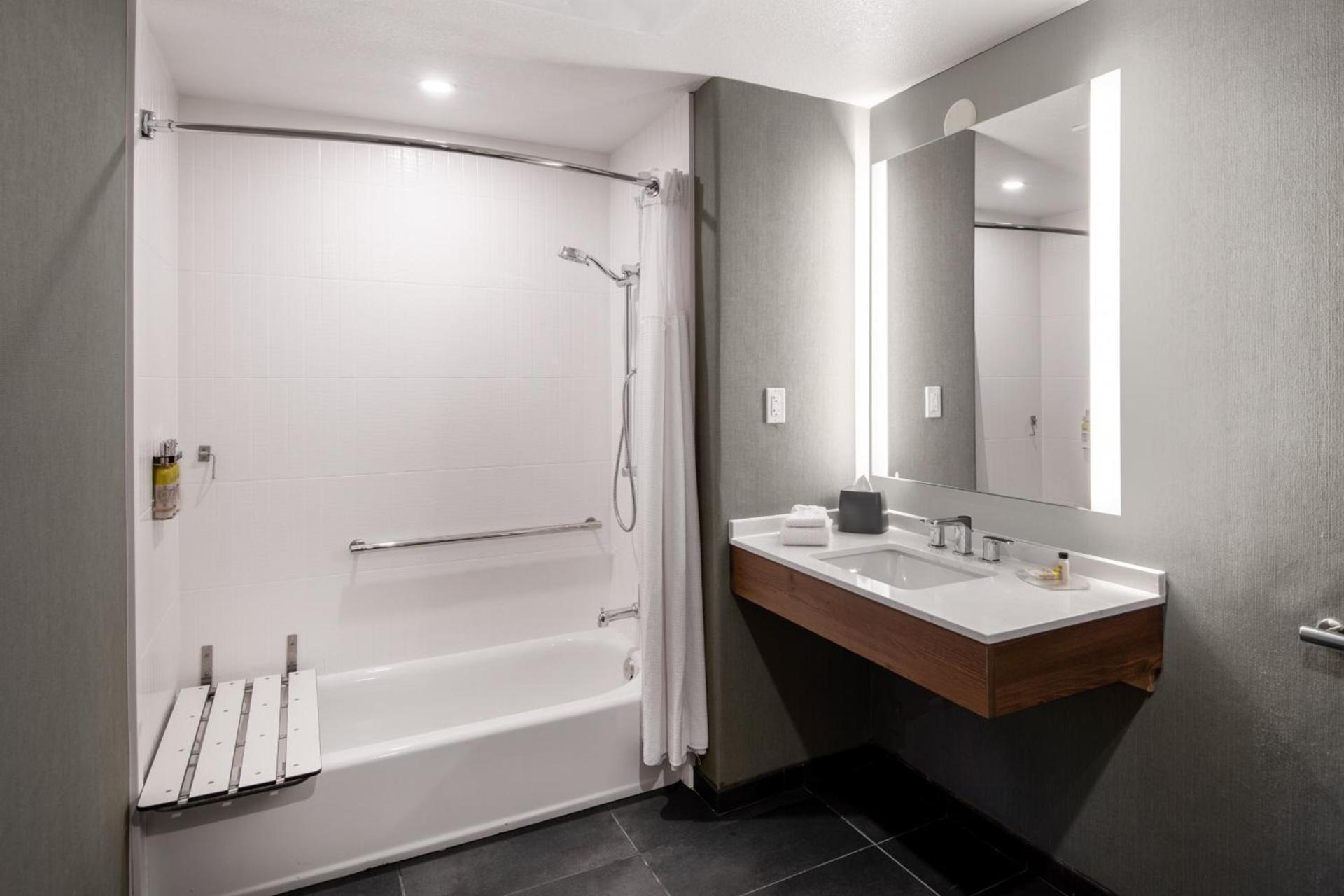 Staybridge Suites Phoenix Glendale Sports Dist by IHG photo 54