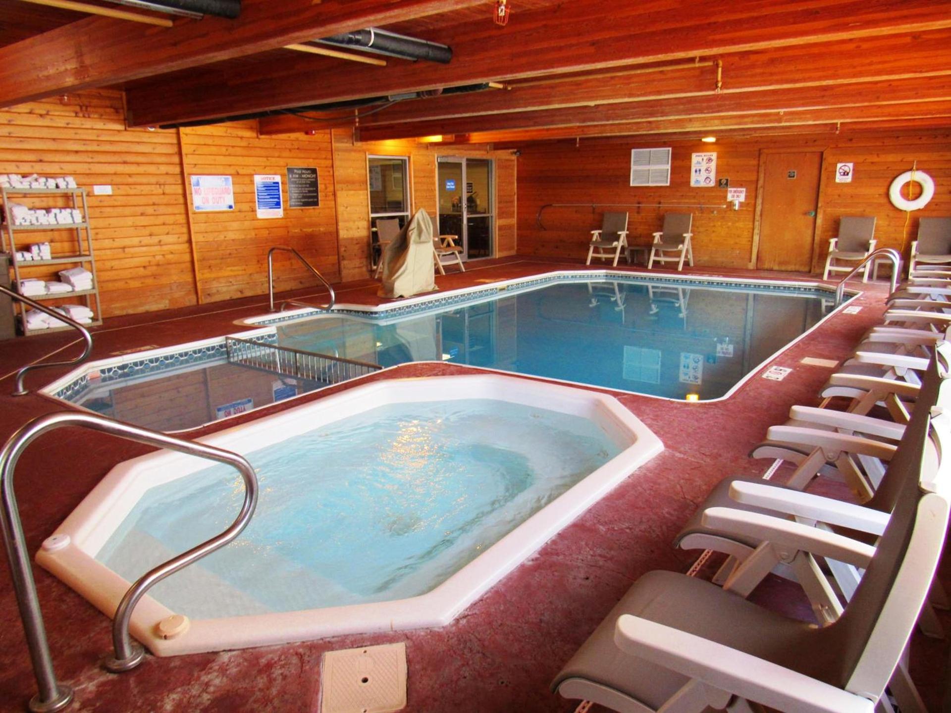 Red Roof Inn Fargo - I-94/Medical Center photo 9