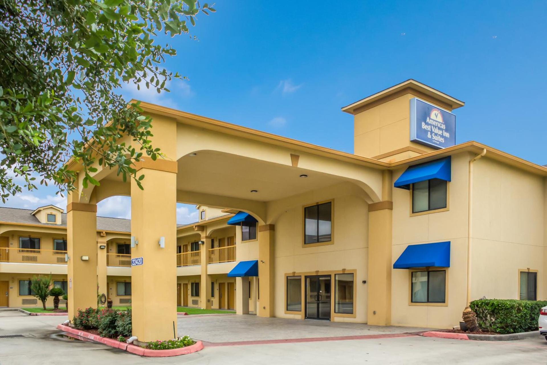 Americas Best Value Inn & Suites Tomball photo 2