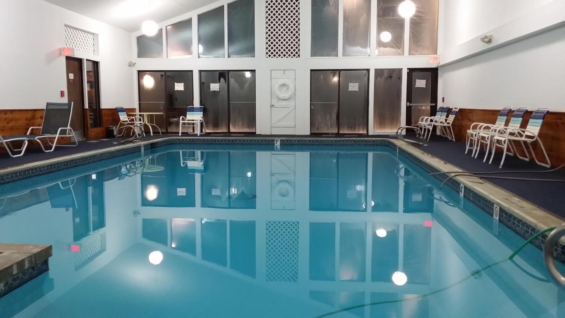Cascades Lodge photo 3