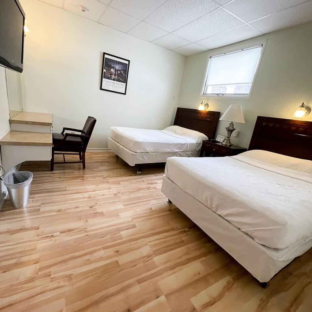 Baseball Town Motel photo 21