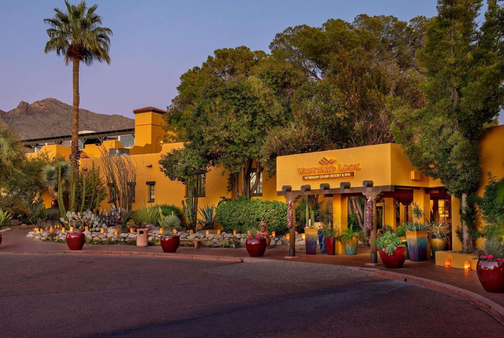 Westward Look Wyndham Grand Resort & Spa — hotel in Tucson