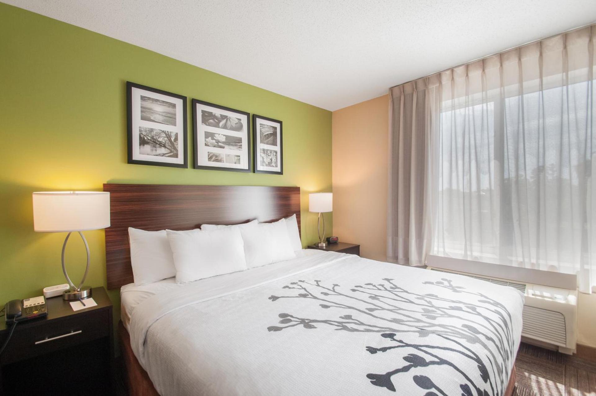 Sleep Inn & Suites Dover University Area photo 25