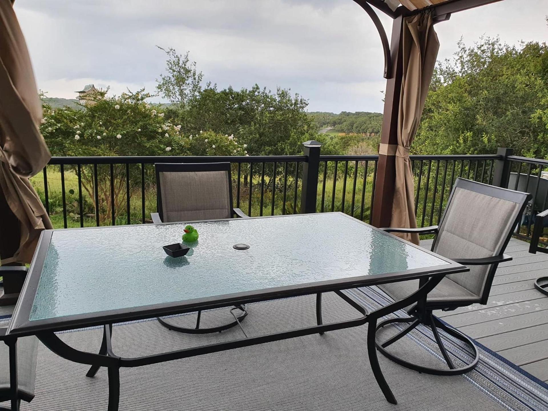Hilltop Hacienda photo 3