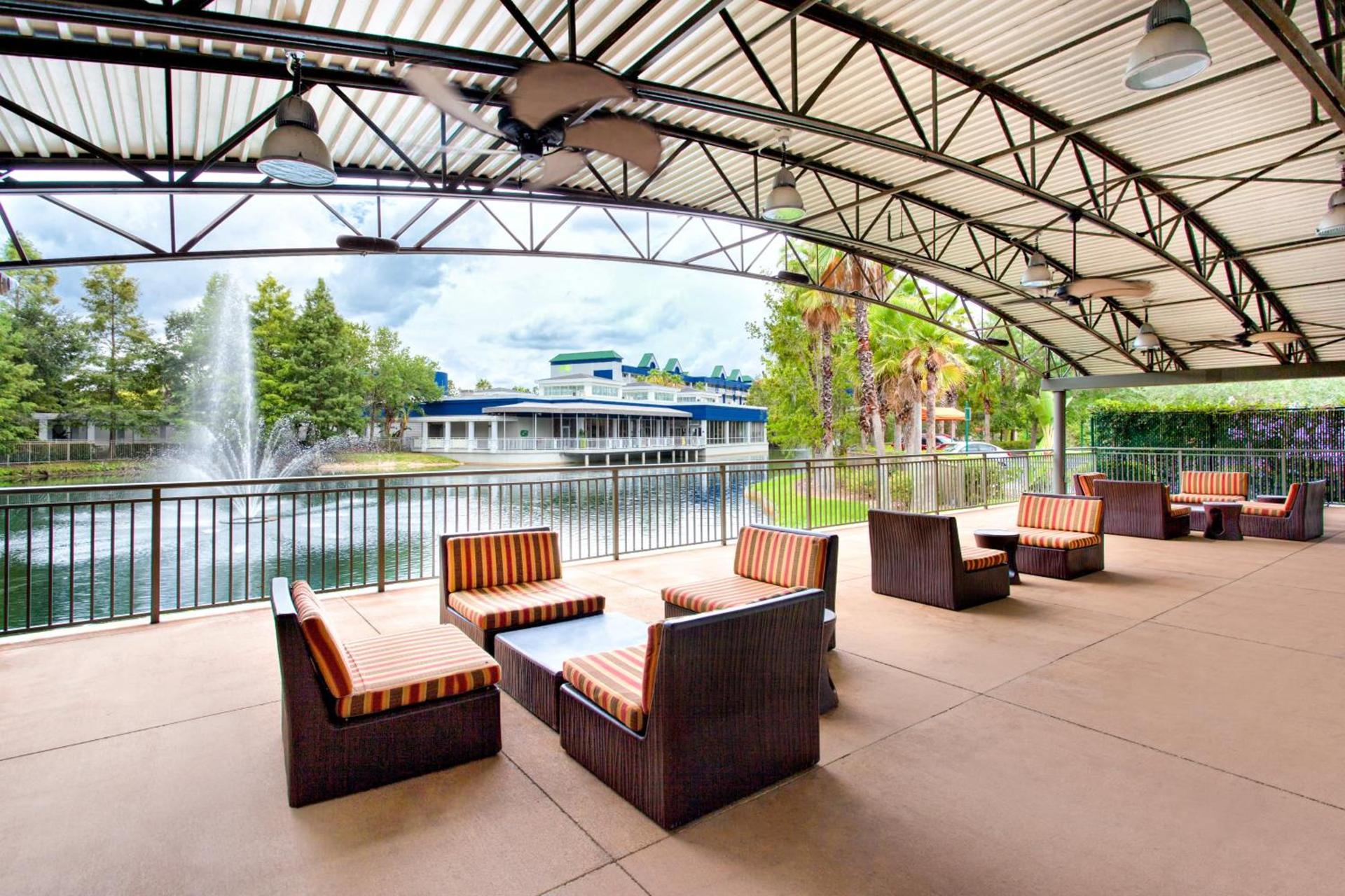 Holiday Inn Resort Orlando Suites - Waterpark photo 4