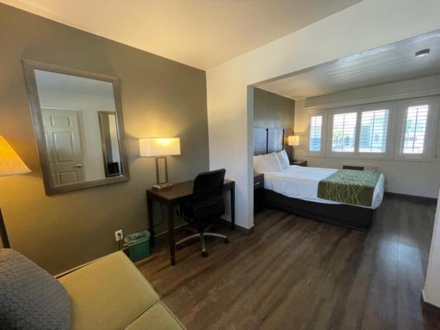 Hi View Inn & Suites photo 14